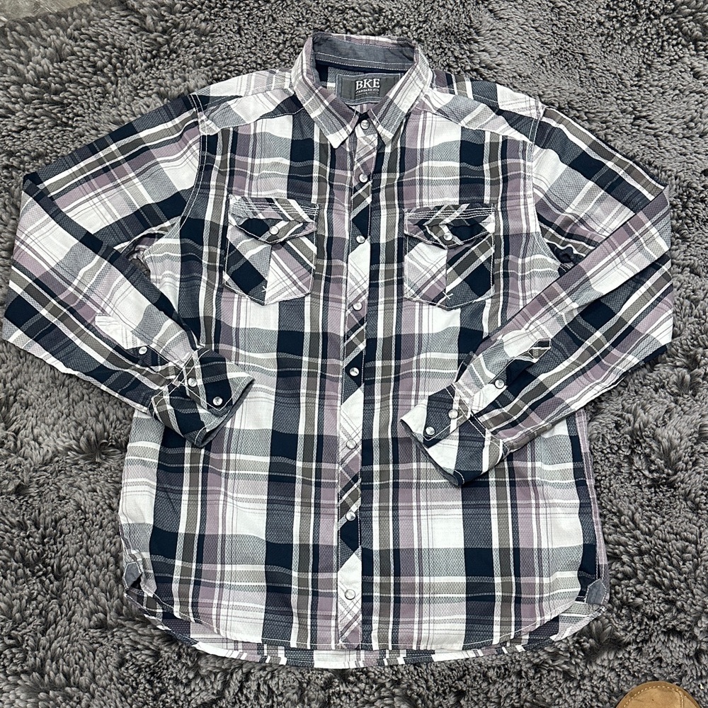 BKE Men's Casual Plaid Shirt - Gray, and White.